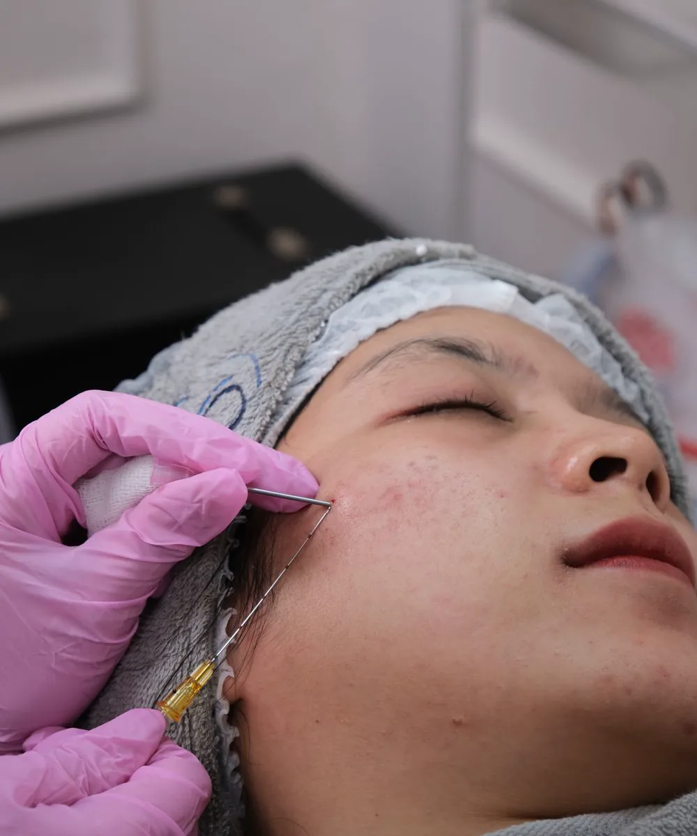 Dermaplaning facial exfoliation treatment at Voila, Wapda Town, Lahore