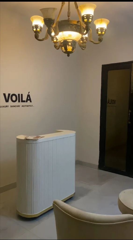The welcoming reception at Voila Luxury Skincare Aesthetics in Lahore